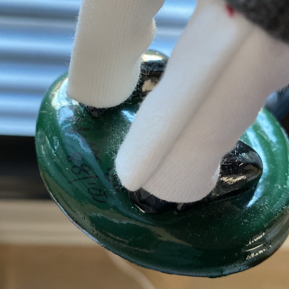 Limited Edition Byers' Choice Child with Teddy Bear - Picture 8 of 9